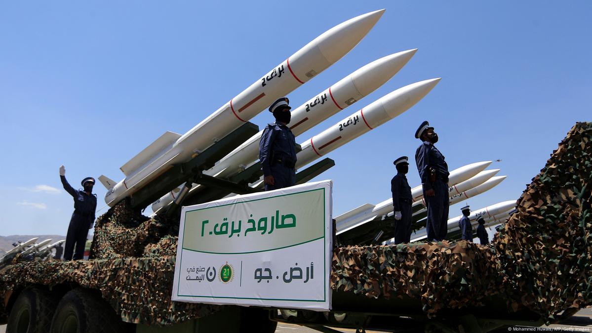 وول ستريت جورنال: الحوثيون أنشأوا غرف عمليات مشتركة في لبنان والعراق ويخططون لتهديد البحر الأحمر